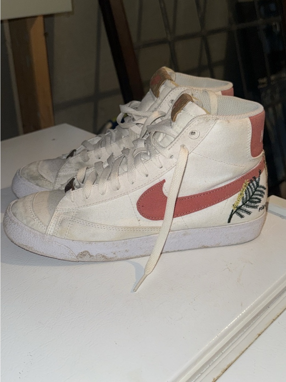 Nike Women's High-Top Sneakers in White with Coral Swoosh and Embroidered Fern